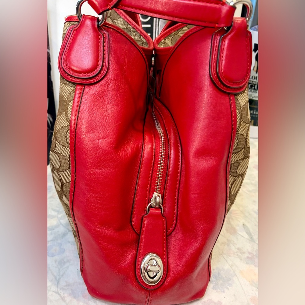 EUC! COACH SIGNATURE CANVAS SHOULDER BAG WITH RED LEATHER TRIM
NO CALLOUTS - Picture 6 of 16